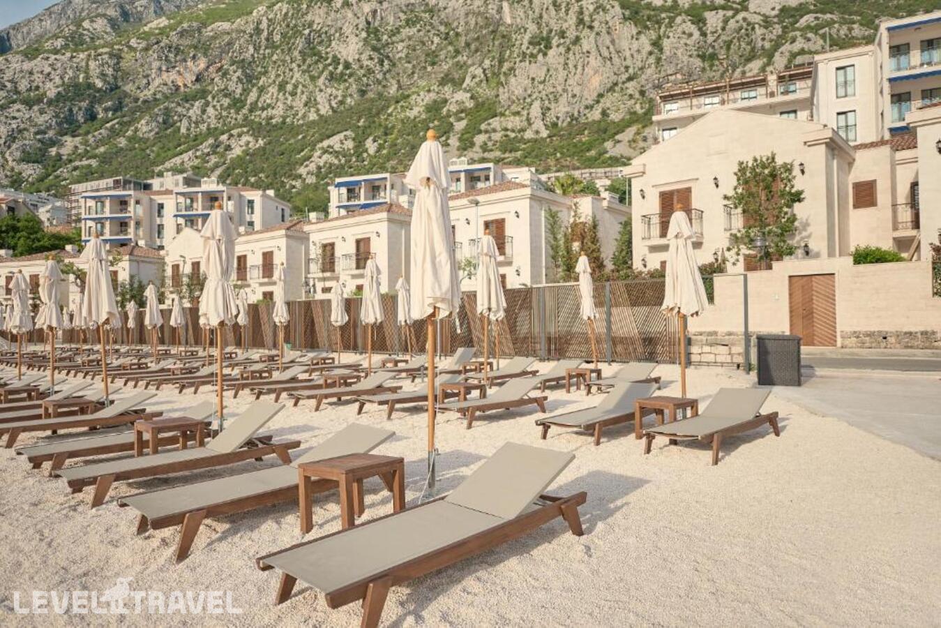 фотографии номера Вилла с видом на пляж отеля Huma Kotor Bay (Ex.Allure Palazzi Kotor Bay) в Черногория(Котор) - фото №20
