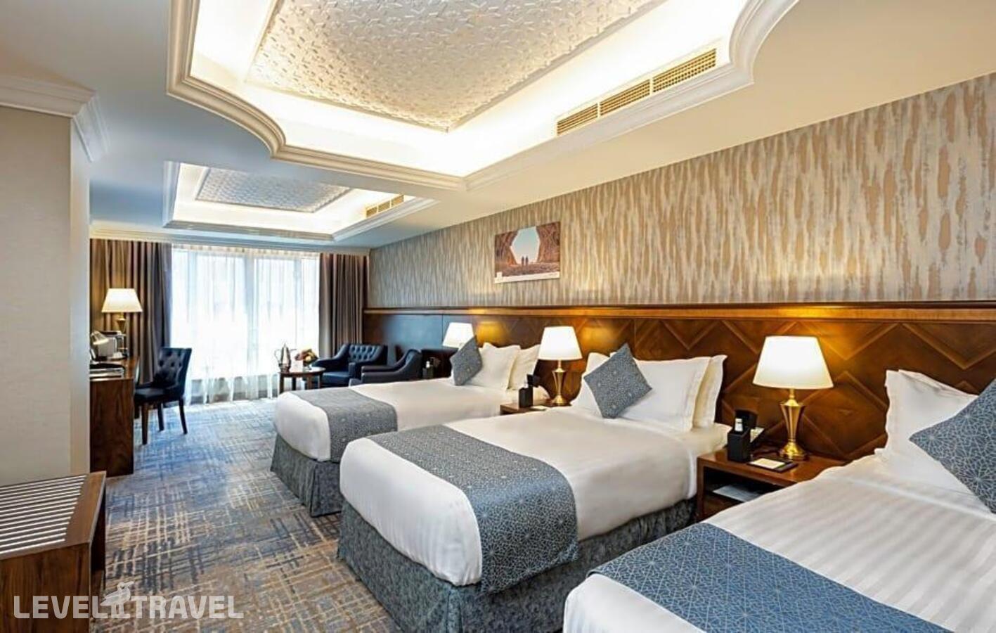 фотографии номера Трёхместный номер отеля Maden Hotel в Саудовская Аравия(Медина) - фото №9
