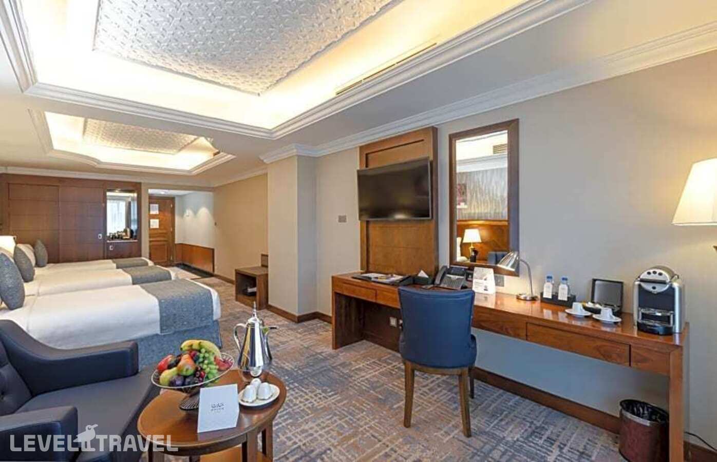 фотографии номера Трёхместный номер отеля Maden Hotel в Саудовская Аравия(Медина) - фото №8