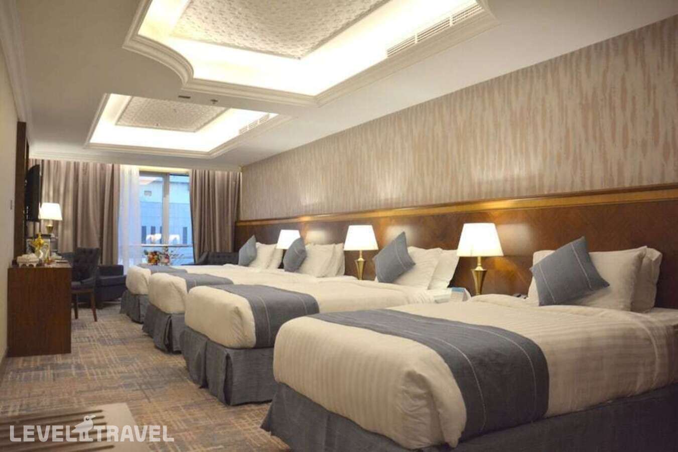 фотографии номера Четырёхместный номер отеля Maden Hotel в Саудовская Аравия(Медина) - фото №3