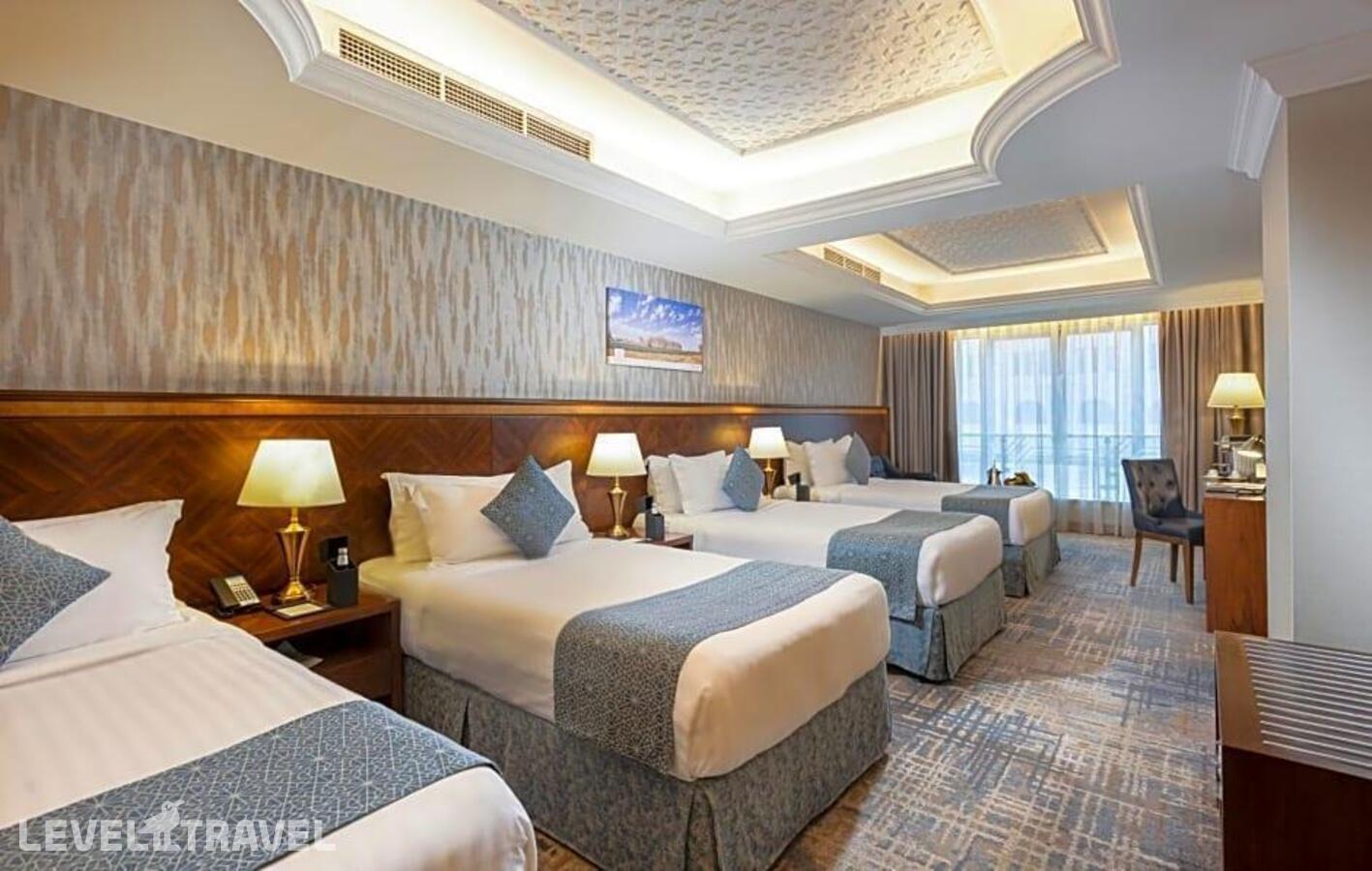 фотографии номера Четырёхместный номер отеля Maden Hotel в Саудовская Аравия(Медина) - фото №10
