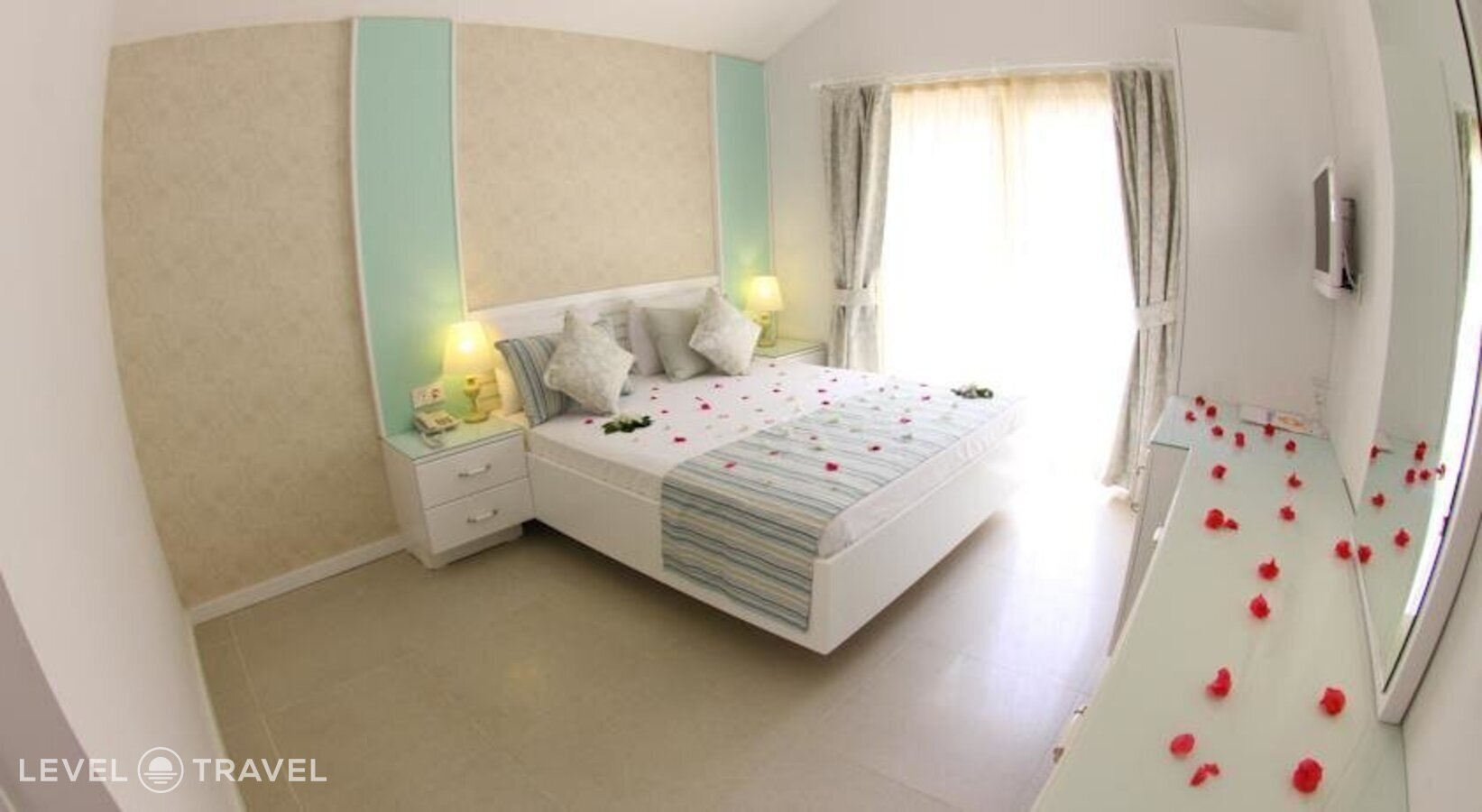 фотографии номера Улучшенный с видом на бассейн отеля Flamingo Hotel Oludeniz в Турция(Олюдениз) - фото №2