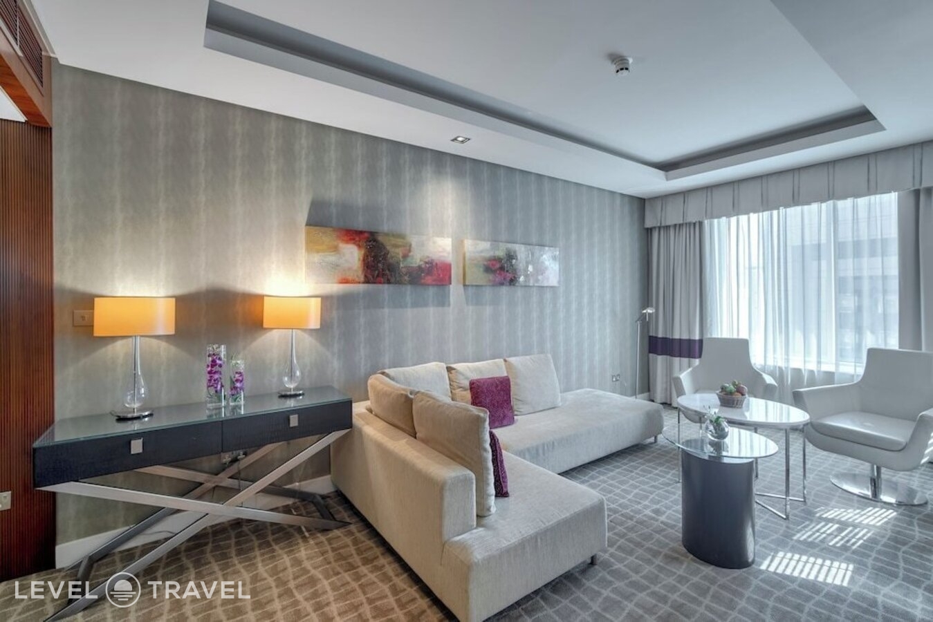 фотографии номера Люкс президентский отеля Majestic Premier Hotel (Ex. Four Points By Sheraton Bur Dubai) в ОАЭ(Бар Дубай) - фото №5