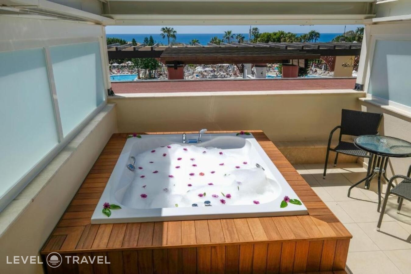 фотографии номера Двухместный номер Large двуспальная кровать отеля Side Star Resort в Турция(Чолаклы) - фото №6