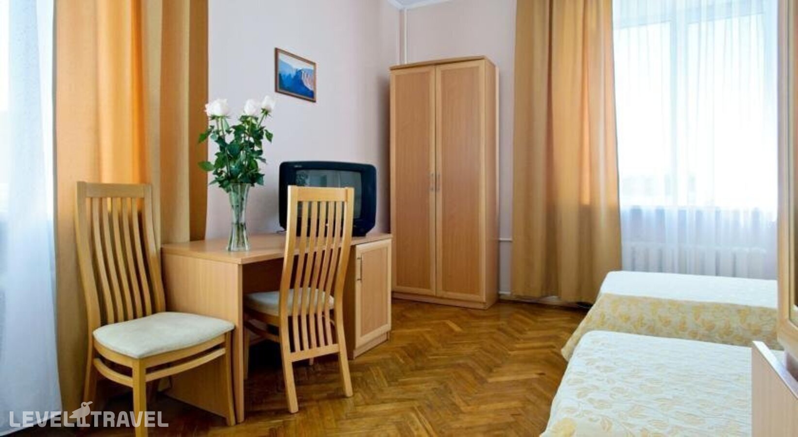 фотографии номера Номер бизнес (две односпальные кровати) отеля Отель Волга в Россия(Самара) - фото №2