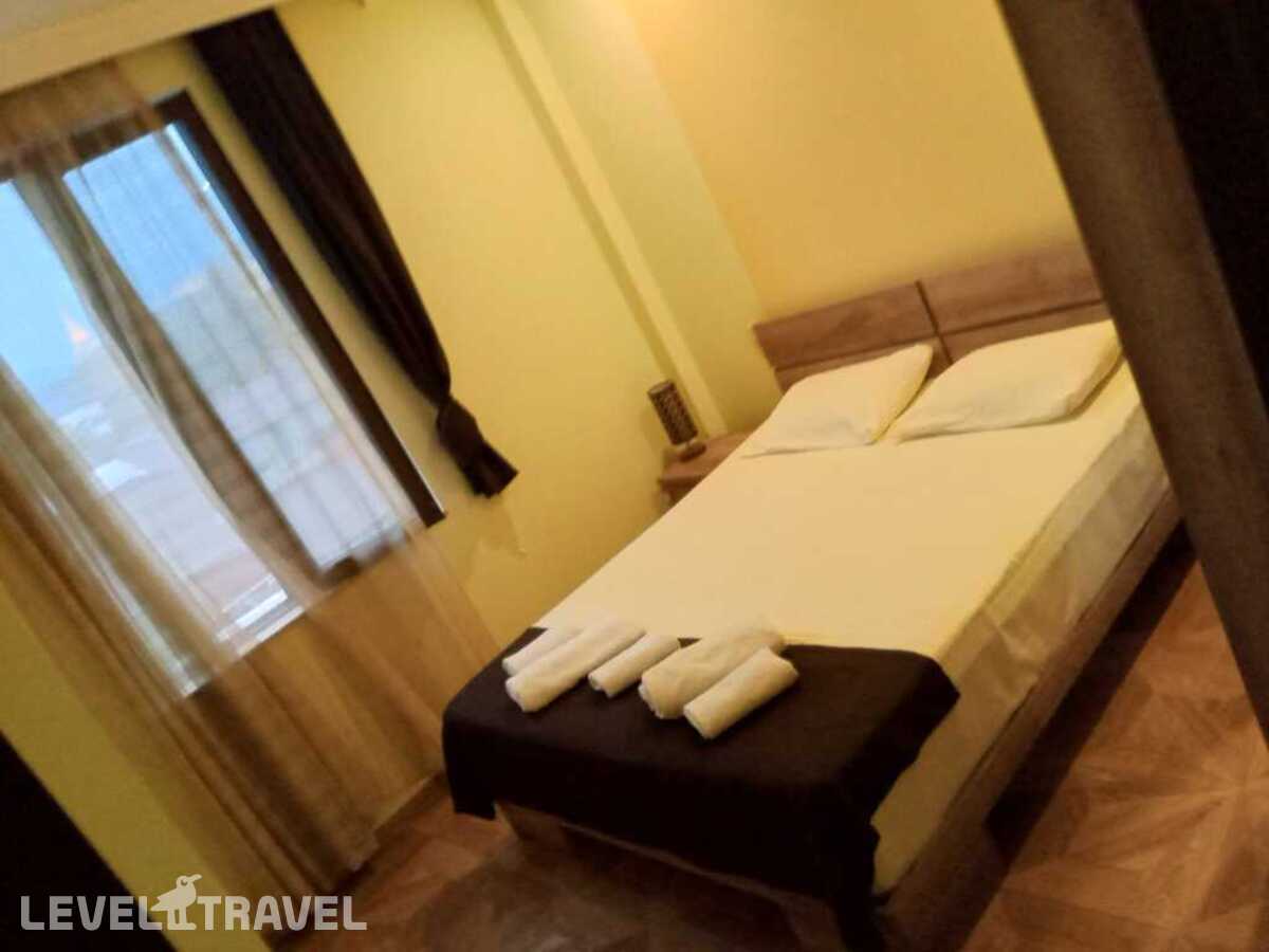 фотографии номера Семейный номер отеля Porto Franco Hotel в Грузия(Батуми) - фото №1