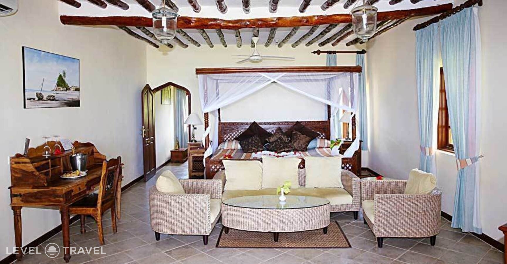 фотографии номера Люкс Sultan отеля Bluebay Beach Resort в Танзания(Кивенгва Бич) - фото №1