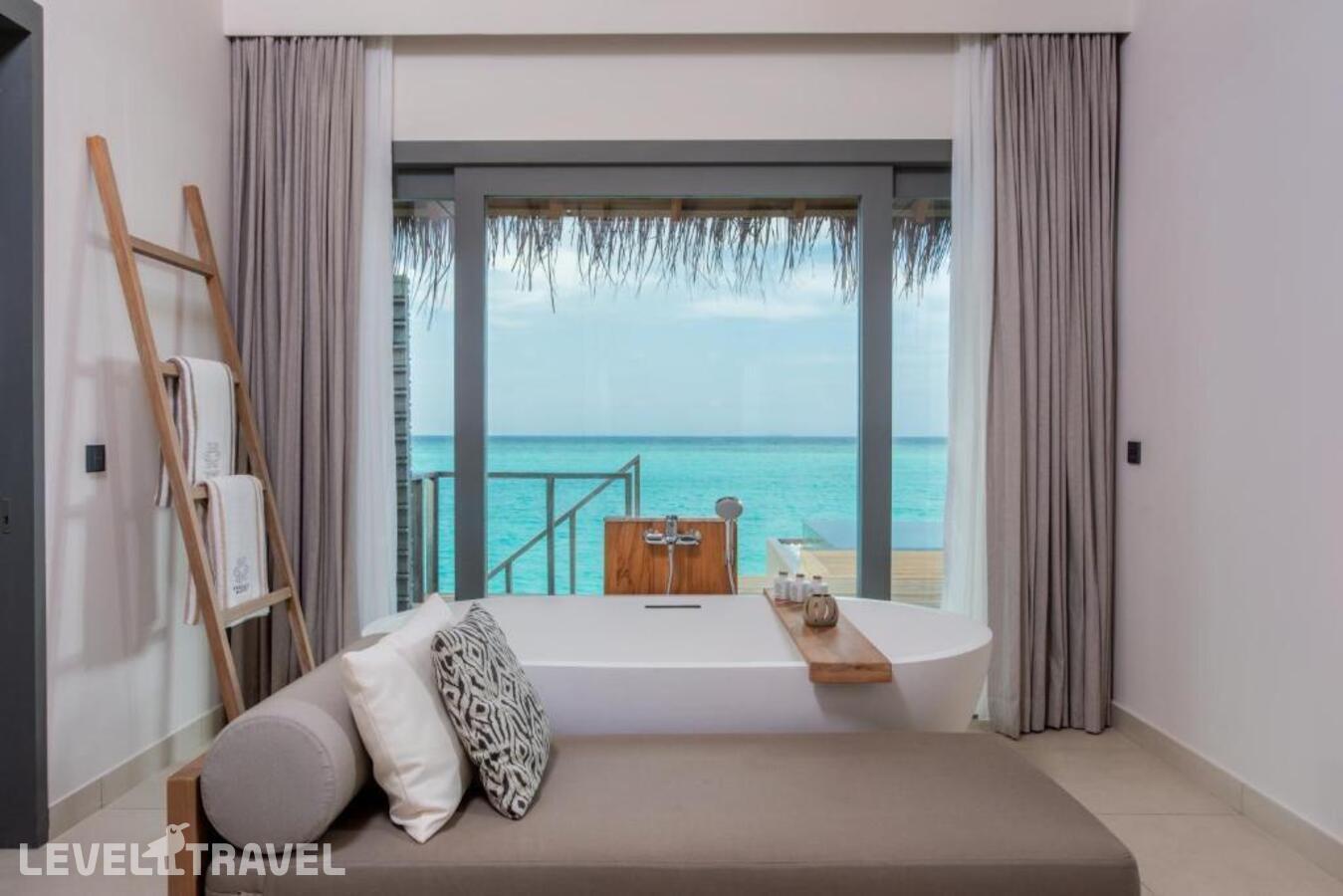 фотографии номера Вилла Делюкс отеля Vakkaru Maldives в Мальдивы(Баа Атолл) - фото №5