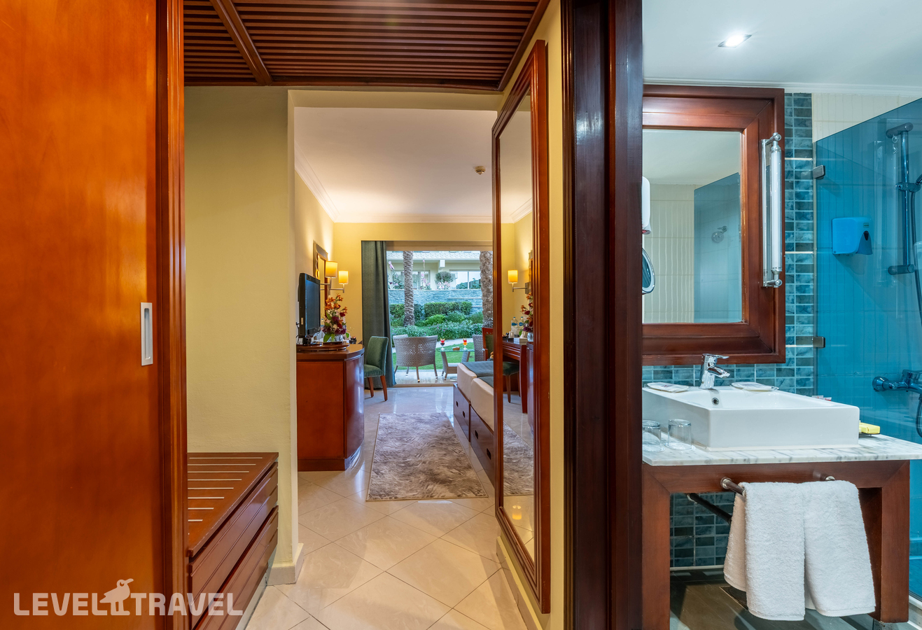 фотографии номера Стандартный с видом на бассейн отеля Xperience Sea Breeze Resort в Египет(Шаркс Бэй) - фото №2