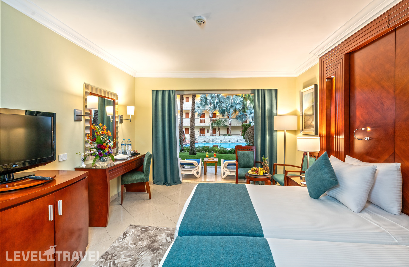 фотографии номера Стандартный с видом на бассейн отеля Xperience Sea Breeze Resort в Египет(Шаркс Бэй) - фото №4