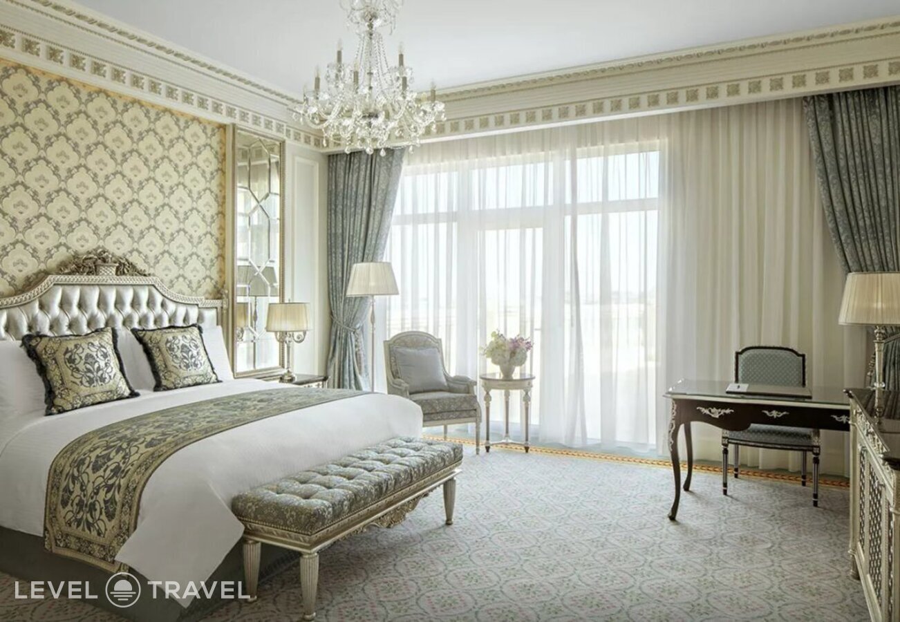 фотографии номера Люкс с джакузи отеля Raffles The Palm Dubai в ОАЭ(Дубай Пальма) - фото №1