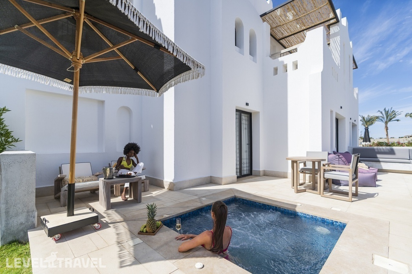 фотографии номера Полулюкс с видом на сад отеля Posh Club By Sunrise Tucana Resort в Египет(Макади Бэй) - фото №3