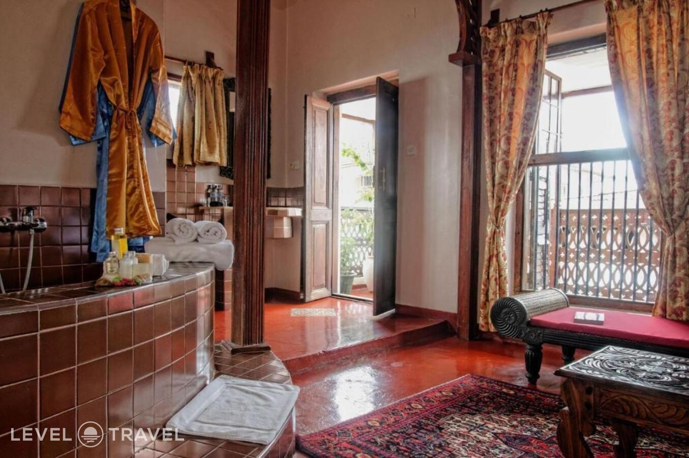 фотографии номера Люкс отеля Zanzibar Palace Hotel в Танзания(Стоун Таун) - фото №196