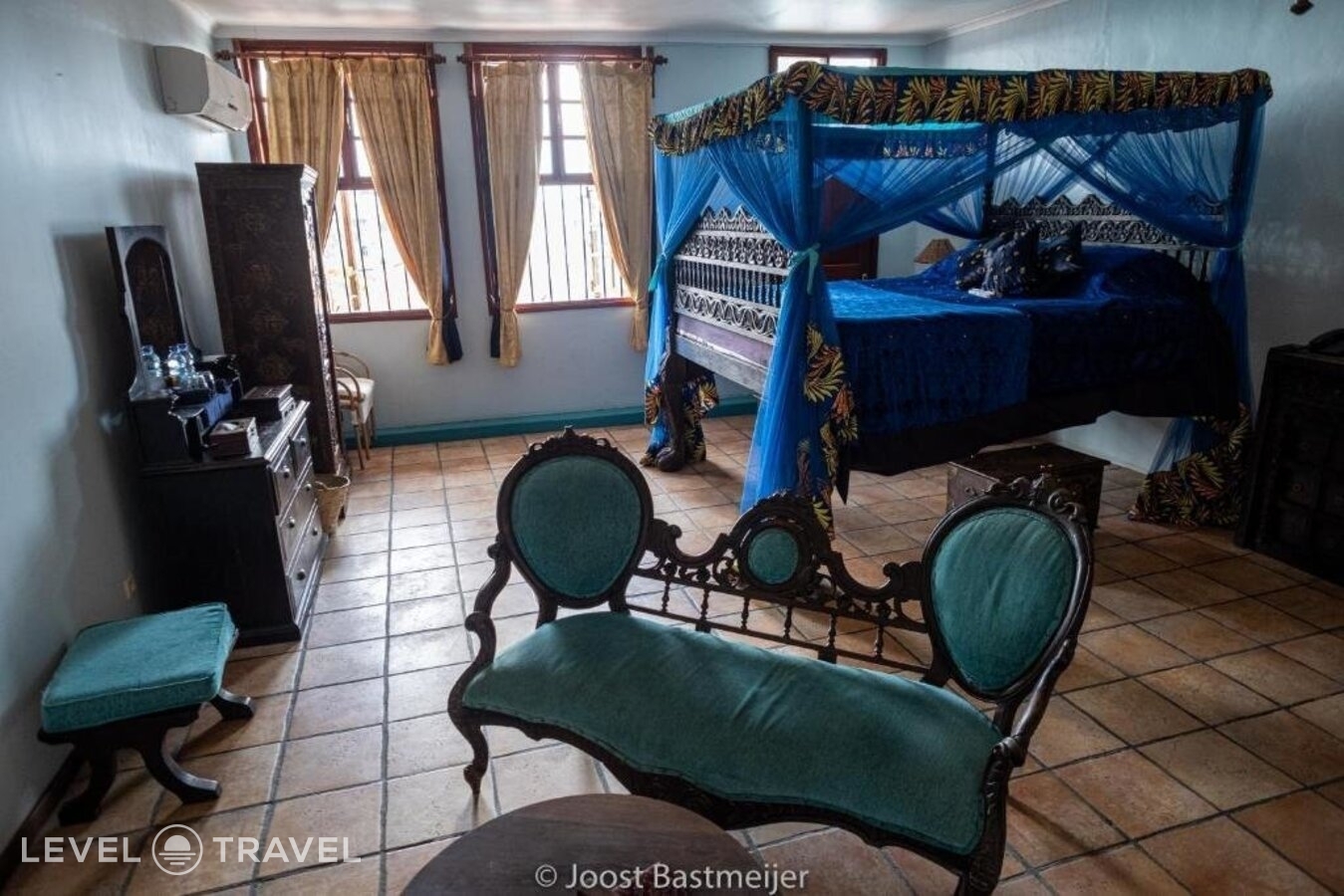фотографии номера Люкс отеля Zanzibar Palace Hotel в Танзания(Стоун Таун) - фото №94