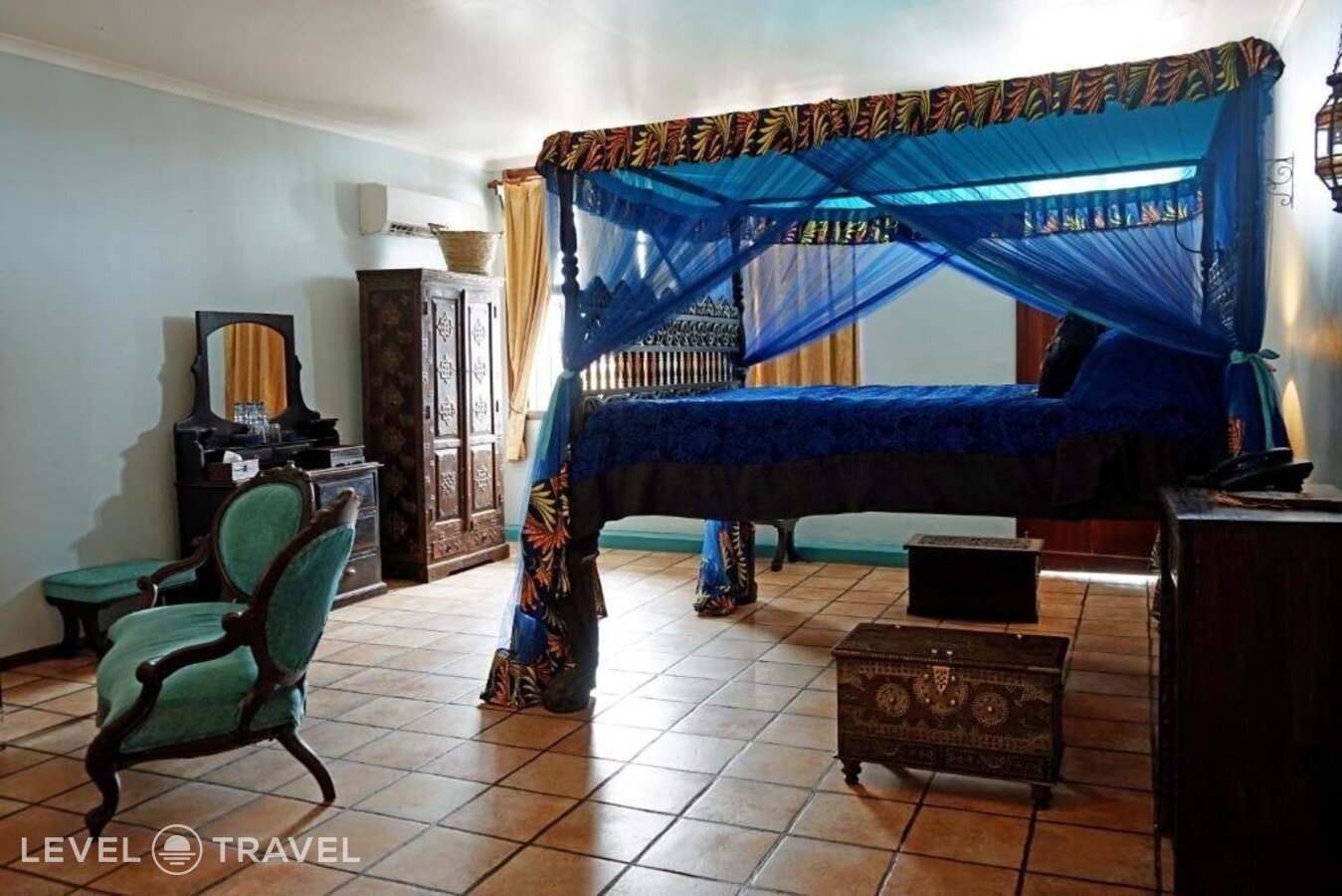 фотографии номера Люкс отеля Zanzibar Palace Hotel в Танзания(Стоун Таун) - фото №62