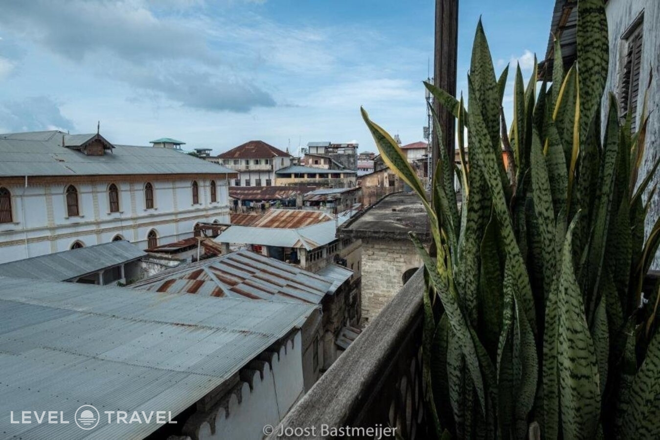 фотографии номера Люкс отеля Zanzibar Palace Hotel в Танзания(Стоун Таун) - фото №96