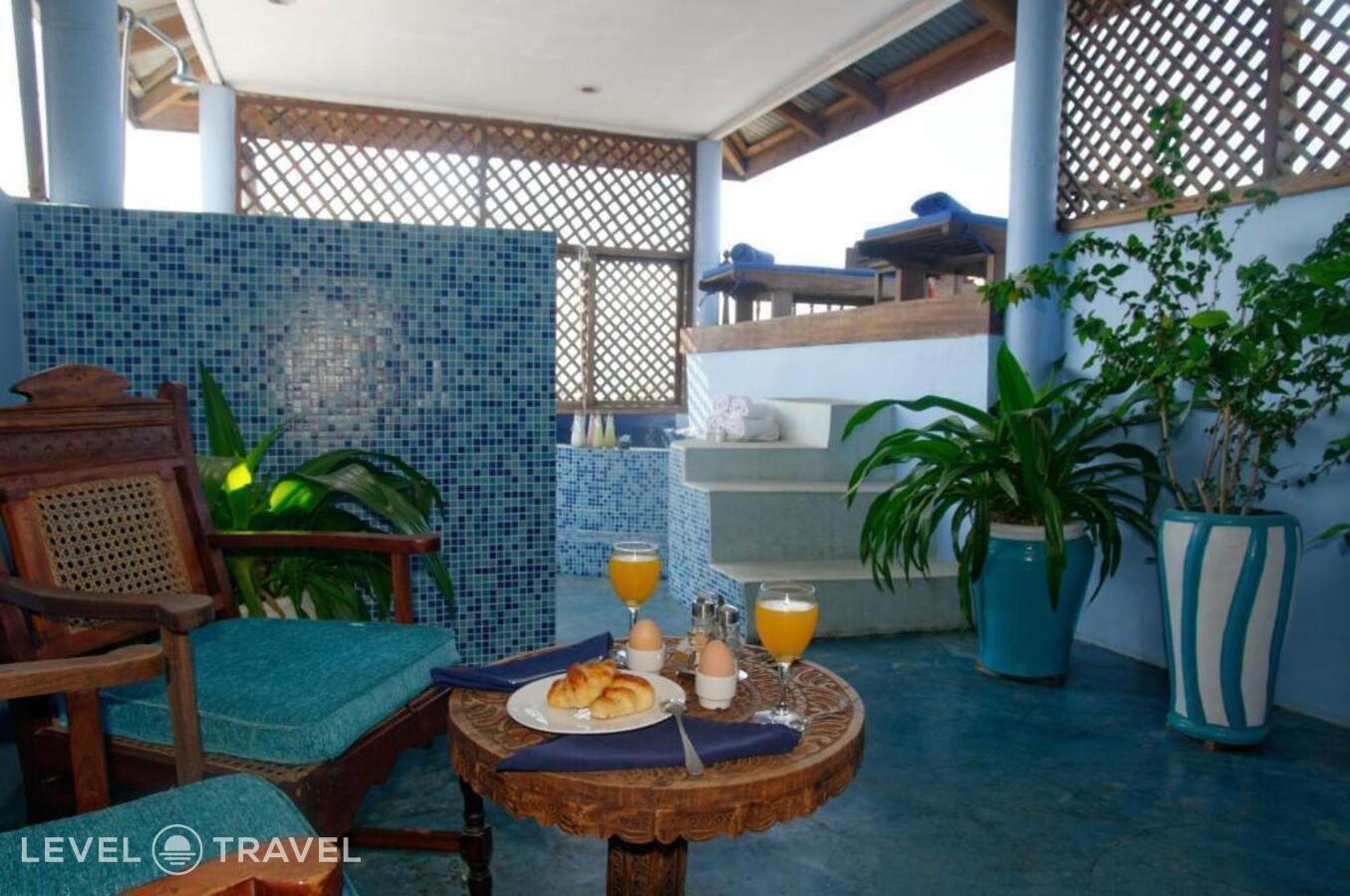 фотографии номера Люкс отеля Zanzibar Palace Hotel в Танзания(Стоун Таун) - фото №245