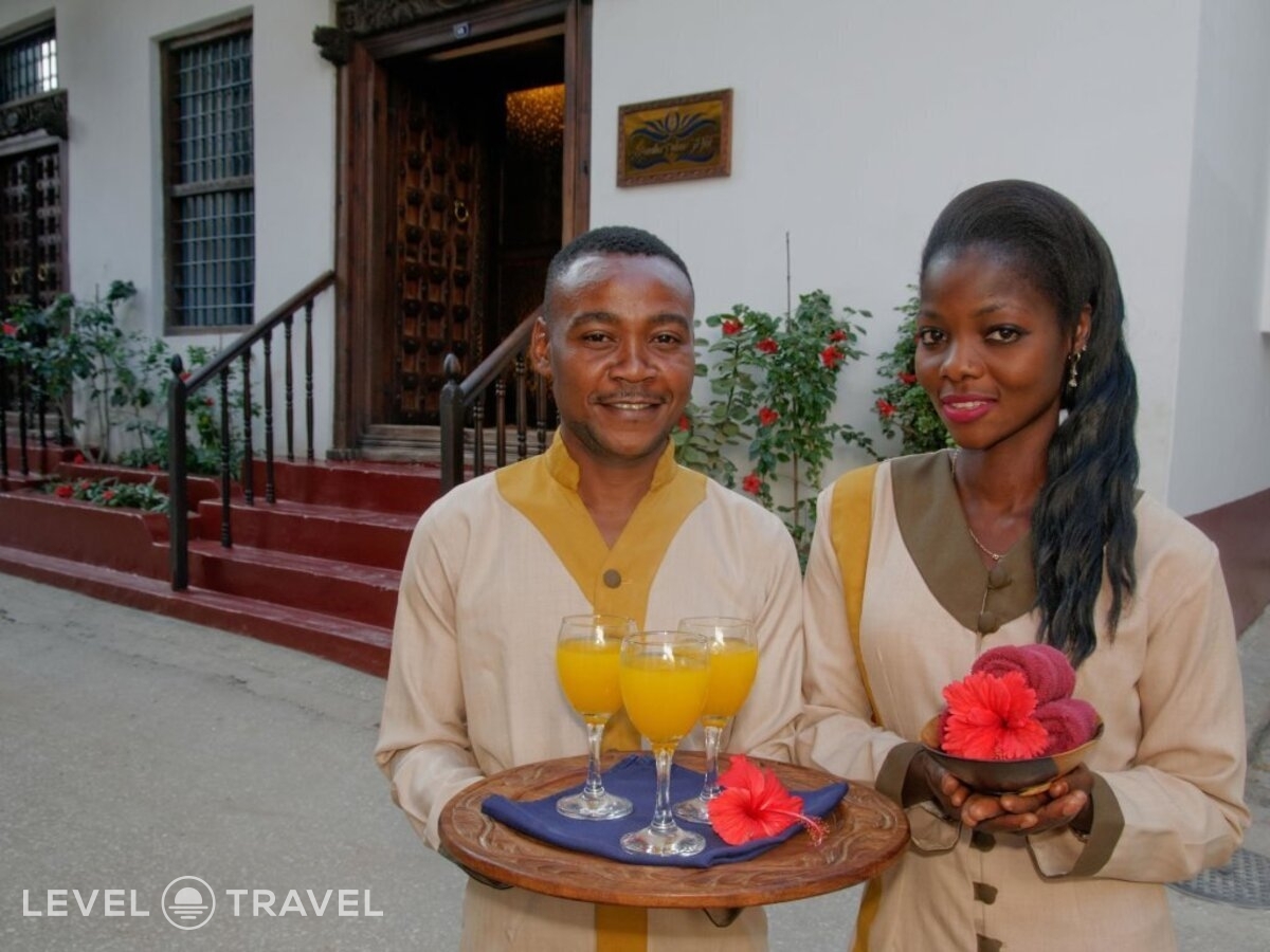 фотографии номера Люкс отеля Zanzibar Palace Hotel в Танзания(Стоун Таун) - фото №46