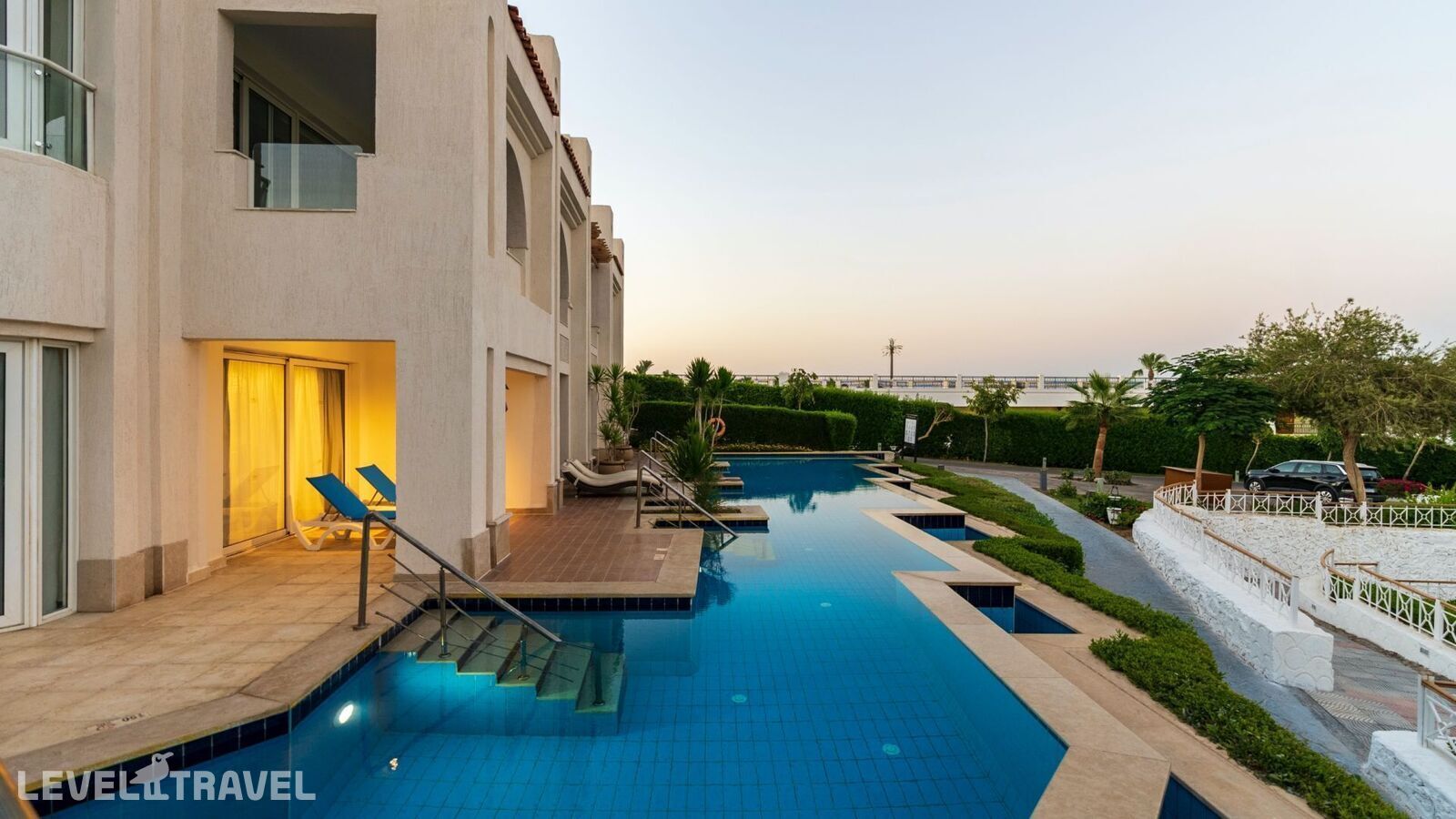 фотографии номера Люкс Signature с выходом к бассейну отеля Sunrise Montemare Resort Grand Select в Египет(Шарм-эль-Шейх) - фото №3