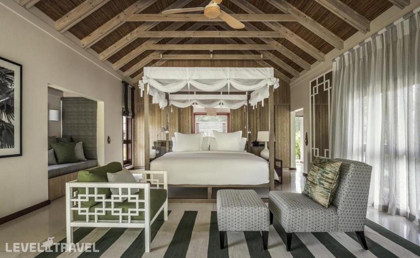 фотографии номера Вилла Beach Pool отеля Four Seasons Resort Seychelles At Desroches (Ex.Desroches Island) в Сейшелы(о. Дерош) - фото №2