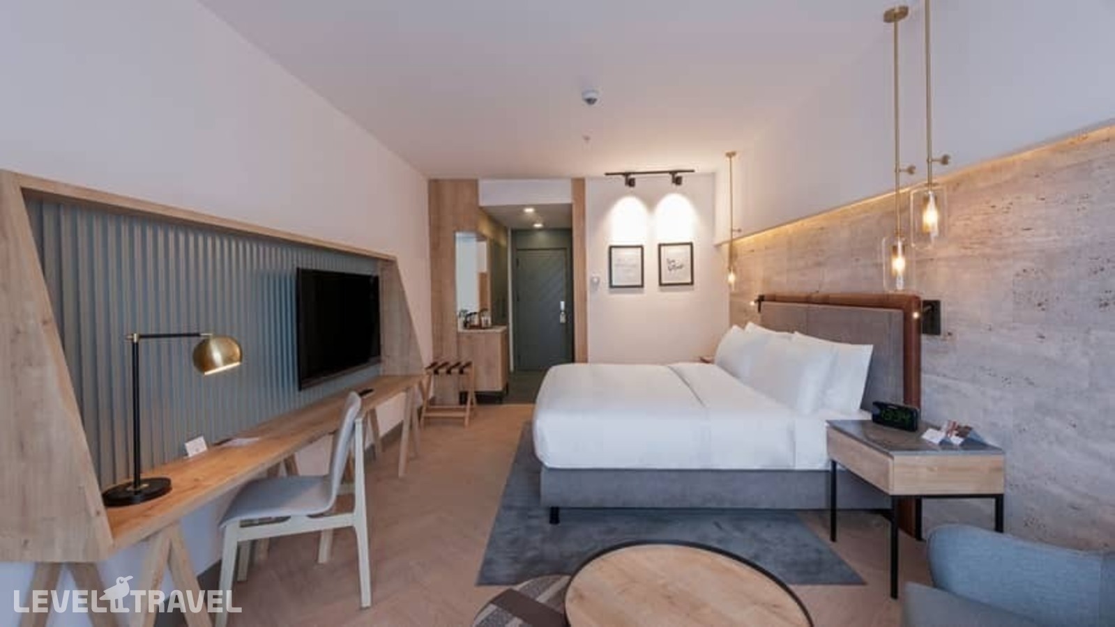 фотографии номера Делюкс с видом на окрестности отеля Doubletree By Hilton Antalya Kemer в Турция(Кемер - центр) - фото №1