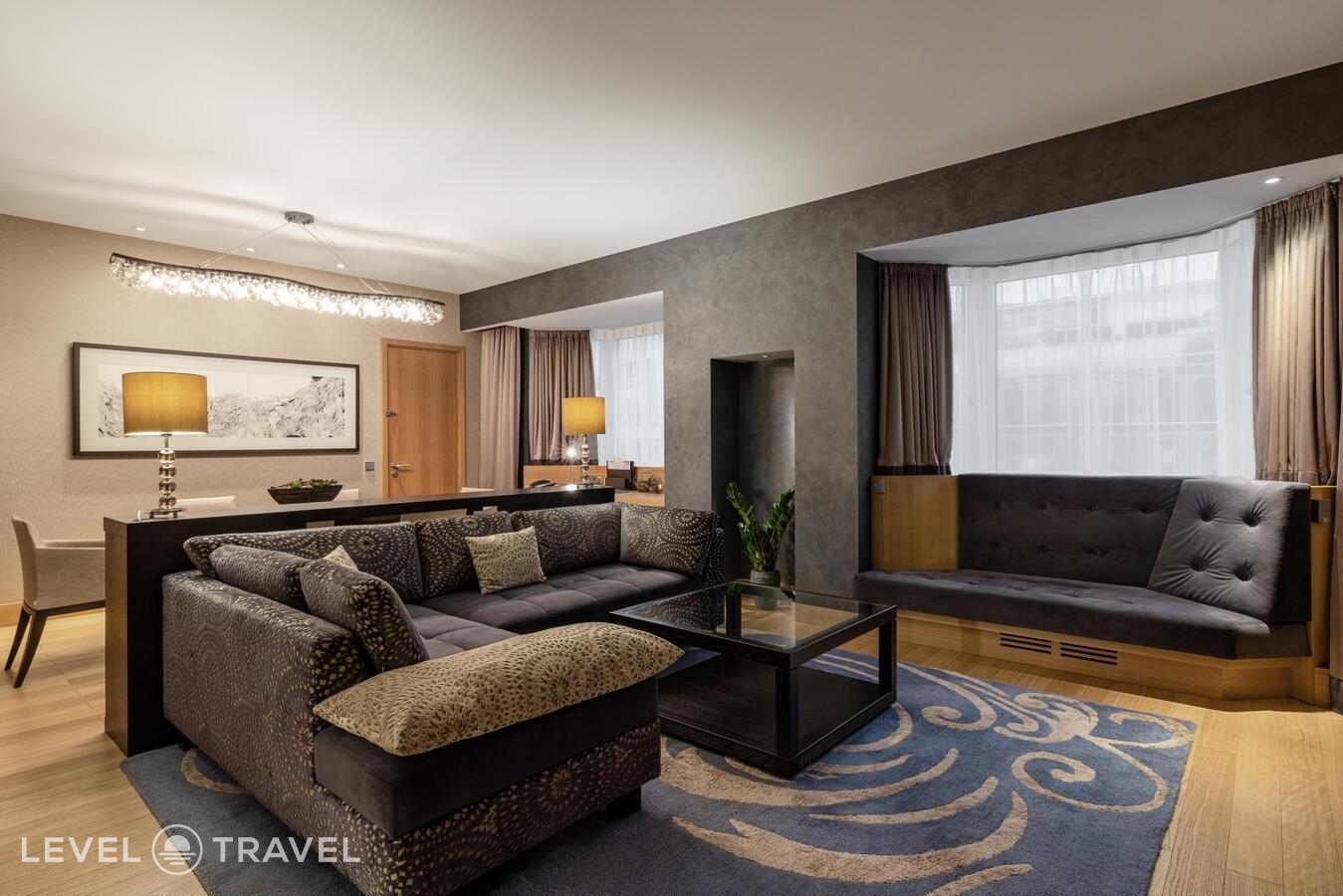 фотографии номера Люкс президентский отеля Safmar Palace (Ex. Sheraton Palace Hotel Moscow) в Россия(Центральный административный округ (ЦАО)) - фото №1
