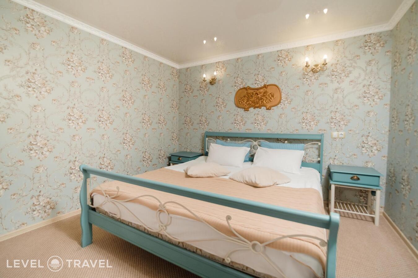 фотографии номера Люкс отеля Au Rooms в Россия(Новокузнецк) - фото №22