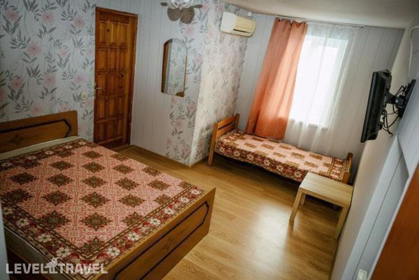 3-местная комната комфорт с 1 односпальной и 1 двуспальной кроватью — фото 8