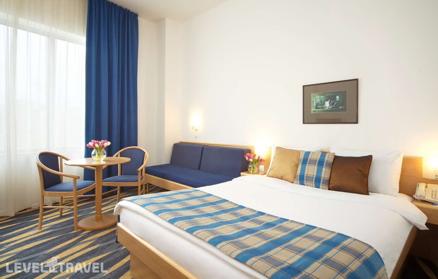 фотографии номера Улучшенный номер отеля Новотель Москва Центр (Novotel Moscow Centre) в Россия(Центральный административный округ (ЦАО)) - фото №1