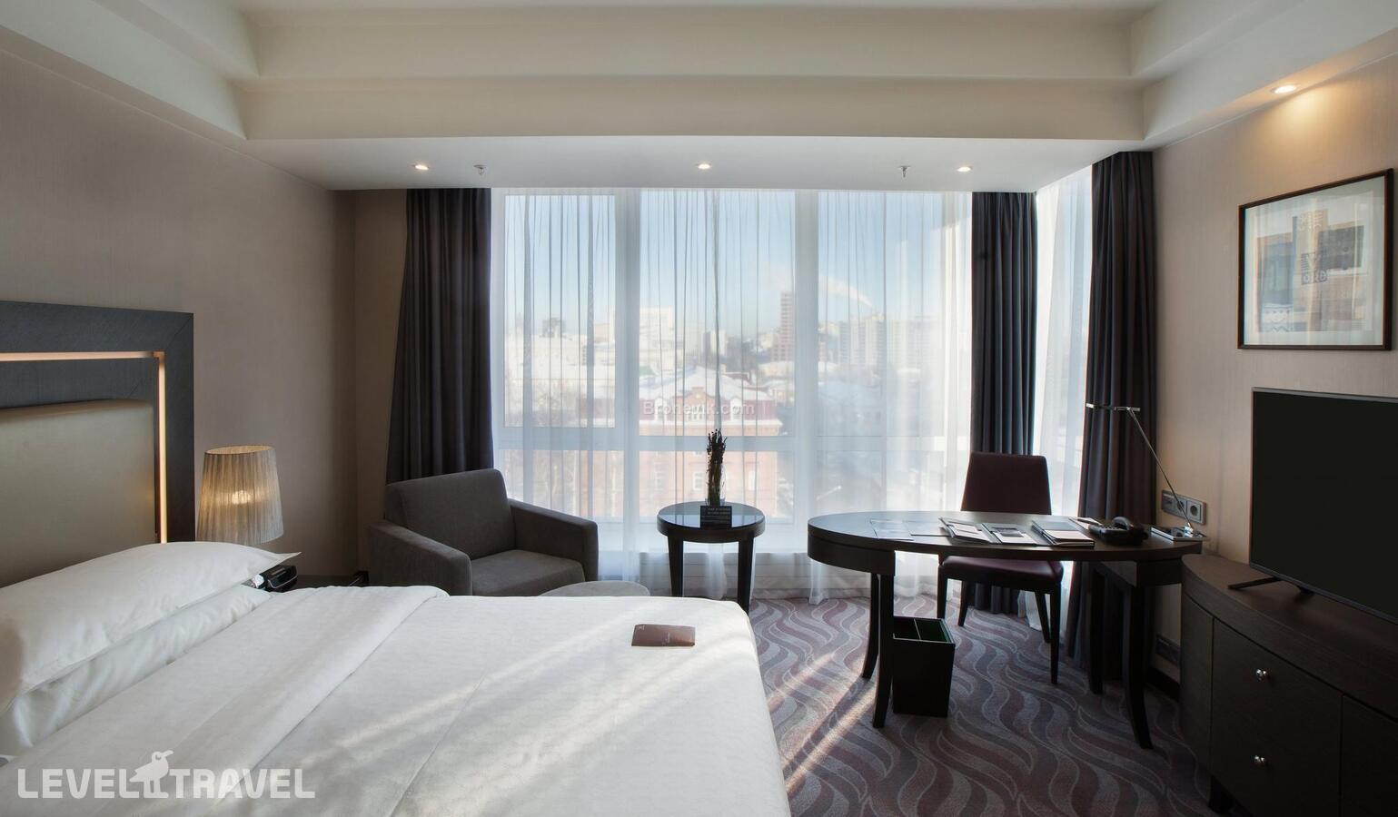 фотографии номера Улучшенный номер отеля Отель Crowne Plaza Уфа-Конгресс в Россия(Уфа) - фото №1
