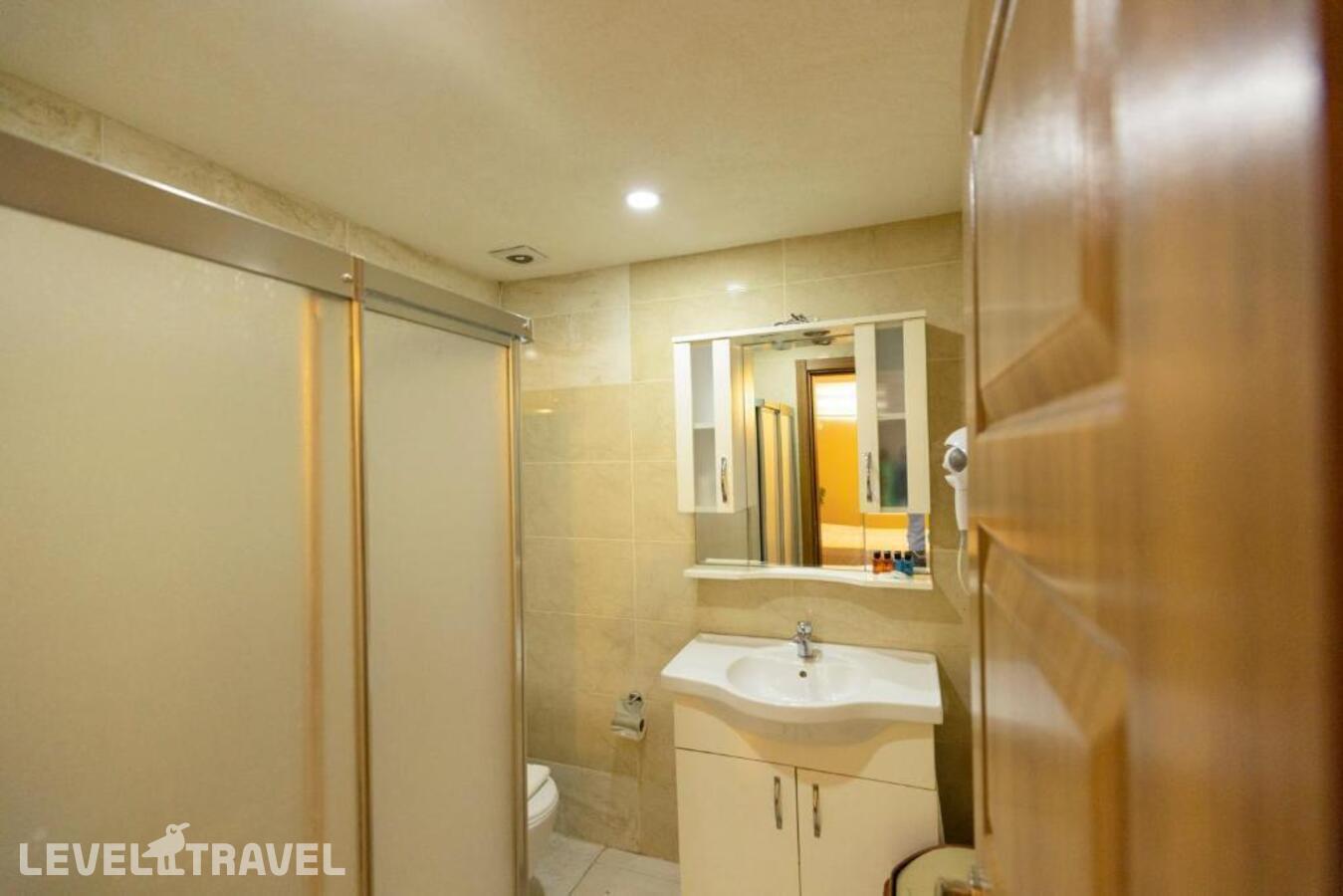 фотографии номера Экономичный номер отеля De Maree Hotel в Турция(Султанахмет) - фото №4