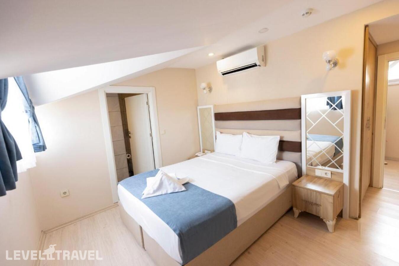 фотографии номера Стандартный номер отеля De Maree Hotel в Турция(Султанахмет) - фото №2