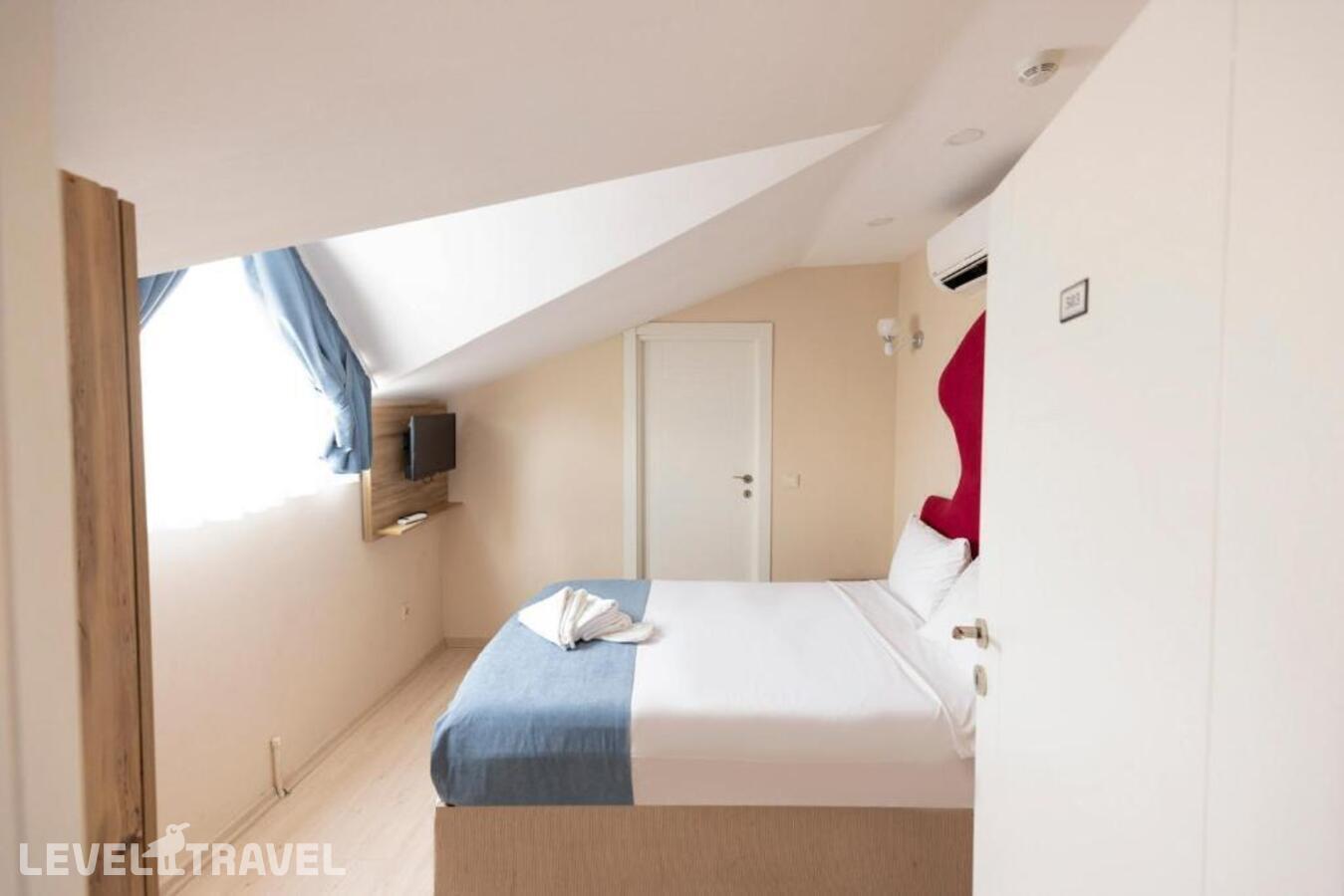 фотографии номера Стандартный номер отеля De Maree Hotel в Турция(Султанахмет) - фото №9
