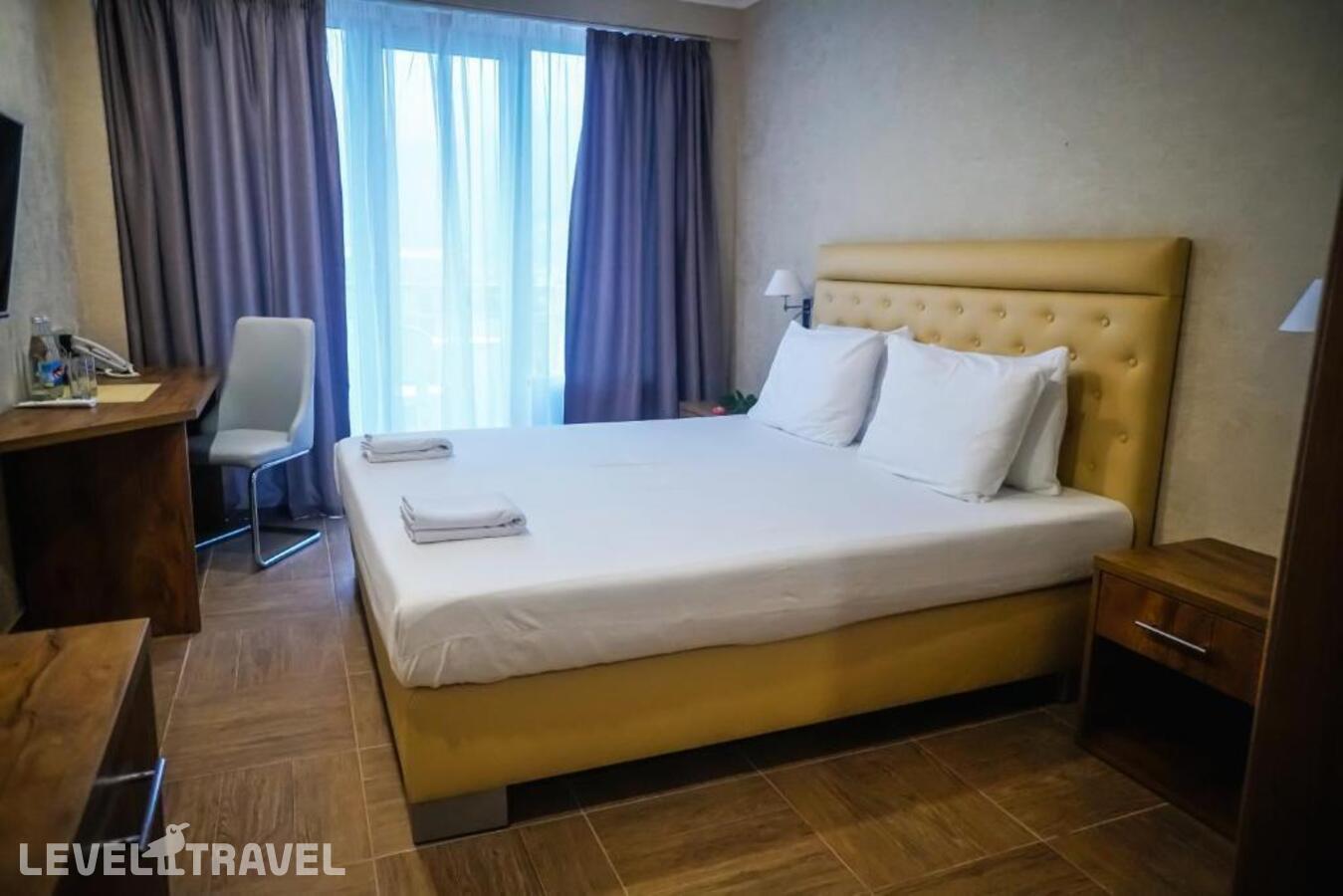 фотографии номера Стандартный номер отеля Amza Park Hotel (Ex. Энергетик) в Абхазия(Гагра) - фото №1