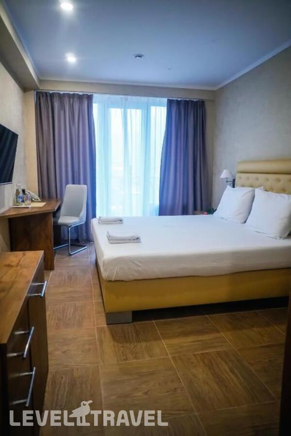 фотографии номера Стандартный номер отеля Amza Park Hotel (Ex. Энергетик) в Абхазия(Гагра) - фото №3