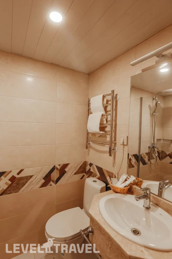 фотографии номера Семейный с балконом (2 комнаты) (корпус 1) отеля Amza Park Hotel (Ex. Энергетик) в Абхазия(Гагра) - фото №7