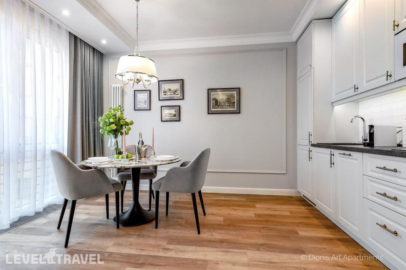 фотографии номера 2-местные апартаменты делюкс отеля Dionis Art Apartments в Россия(Центральный район) - фото №4