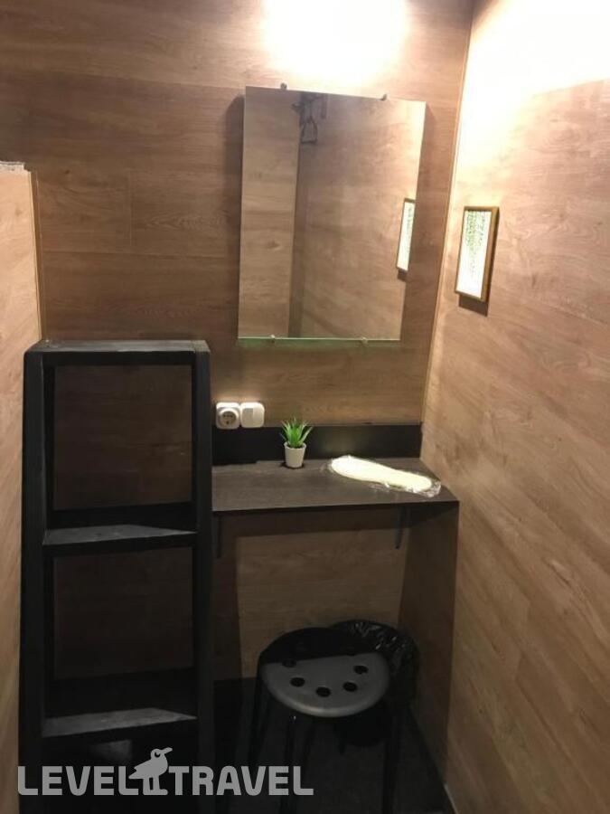 фотографии номера Одноместный улучшенный без окна отеля Гостиница ShelterS Тульская (ШелтерС) в Россия(Южный административный округ (ЮАО)) - фото №7