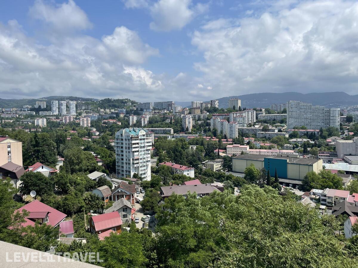 Комната стандарт с 3 односпальными кроватями и балконом — фото 5