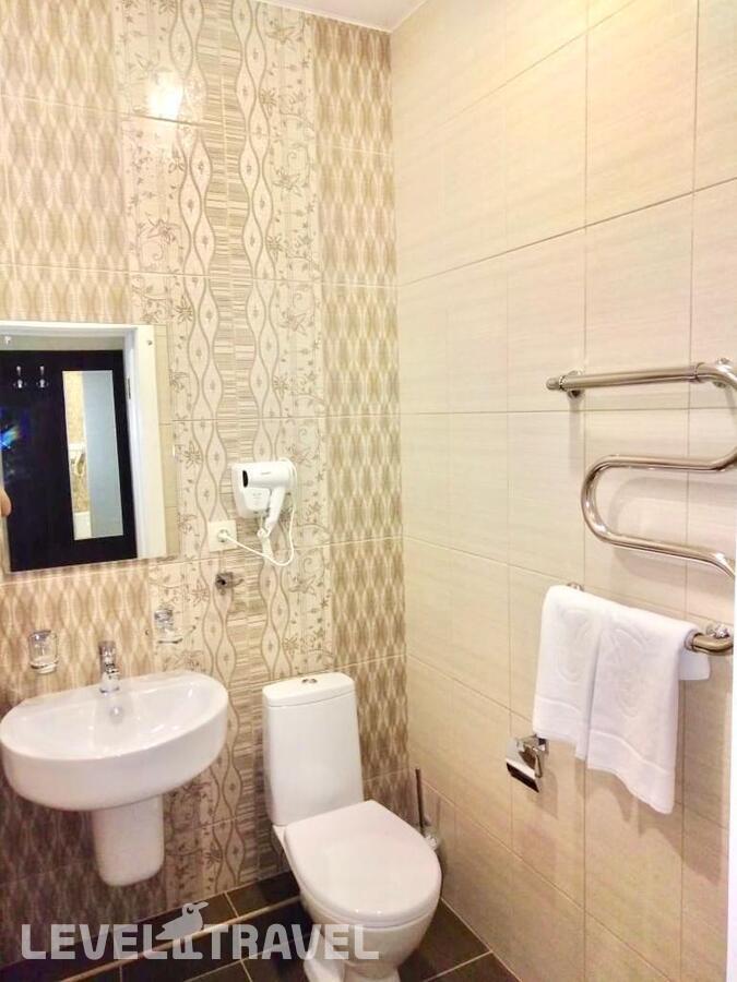 Комната стандарт с 1 двуспальной кроватью без балкона — фото 4