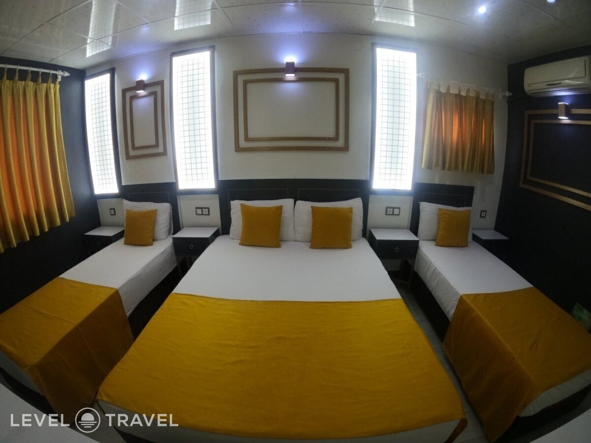фотографии номера Трехместный номер отеля Exporoyal Hotel в Турция(Анталья - Центр) - фото №5