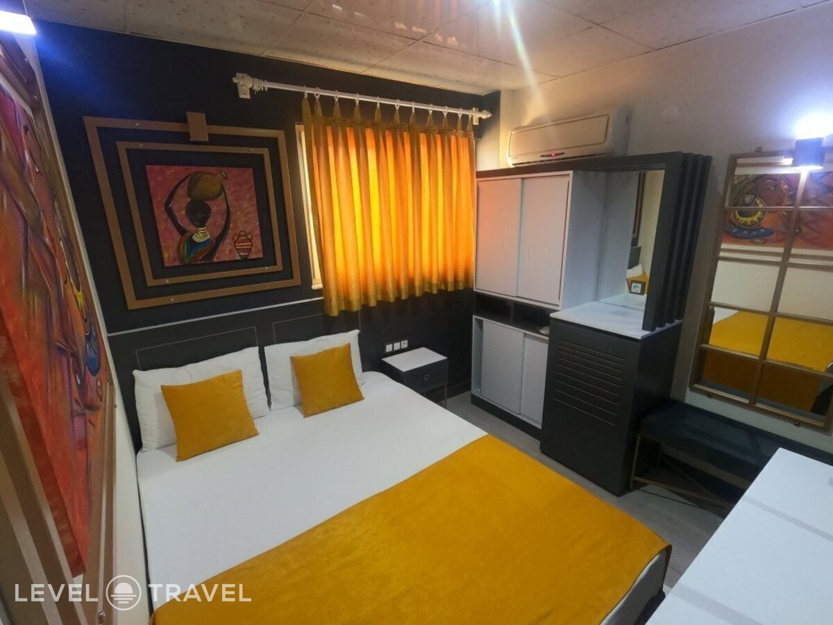 фотографии номера Трехместный номер отеля Exporoyal Hotel в Турция(Анталья - Центр) - фото №23