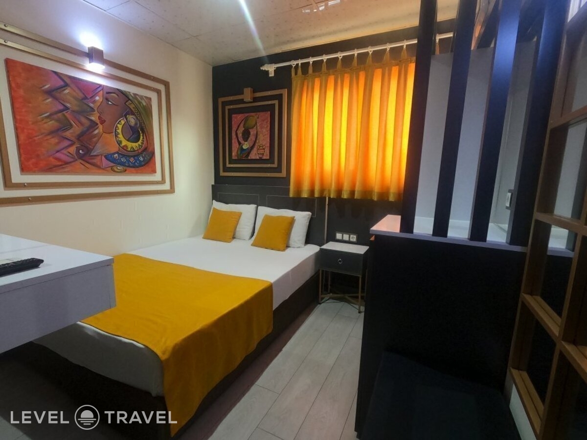 фотографии номера Трехместный номер отеля Exporoyal Hotel в Турция(Анталья - Центр) - фото №20