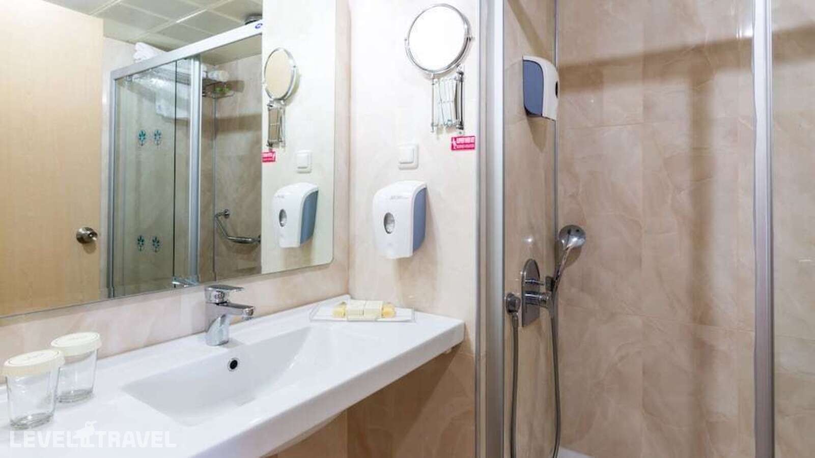 фотографии номера Экономичный (две односпальные кровати) отеля Aqua Hotel в Турция(Ичмелер) - фото №4