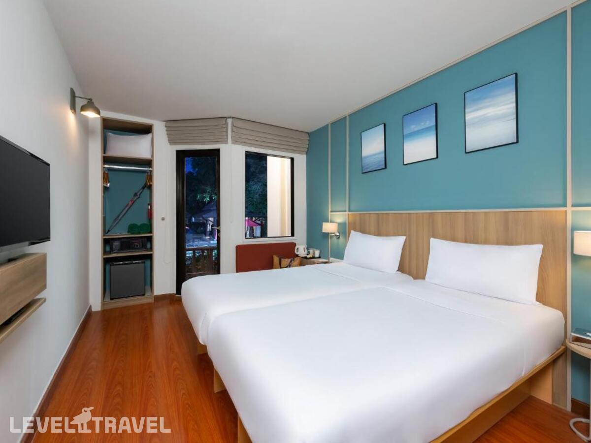 фотографии номера Стандартный (две односпальные кровати) отеля Ibis Samui Bo Phut Beach Resort в Таиланд(Бопхут Бич) - фото №3