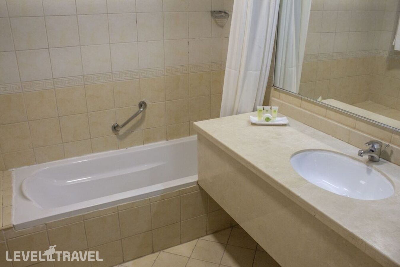 фотографии номера Апартаменты Премиум отеля Time Ruby Hotel Apartments в ОАЭ(Аль-Хан) - фото №16
