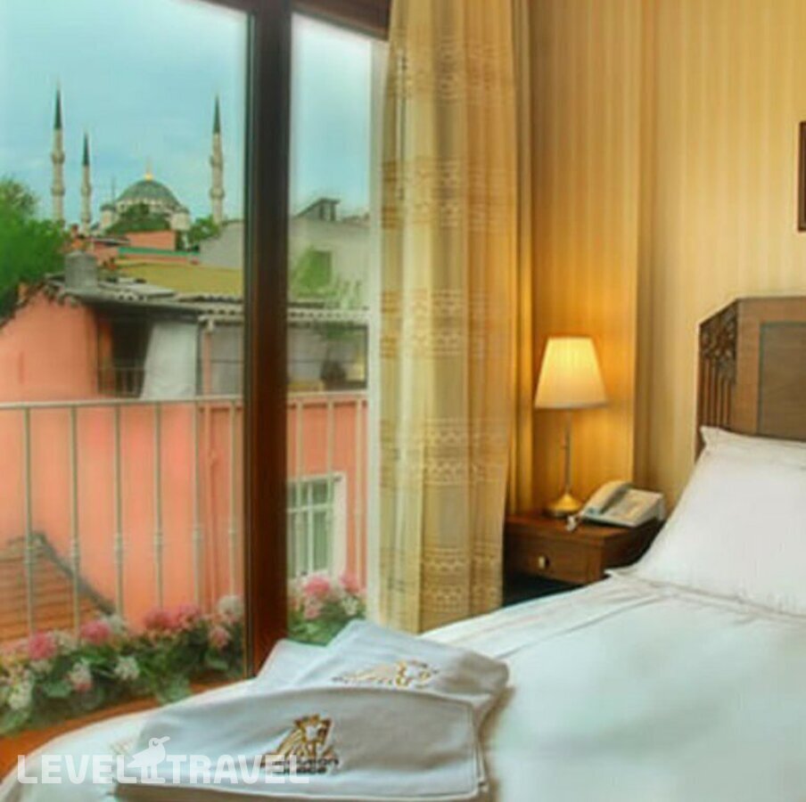 фотографии номера Трехместный номер отеля Bucoleon Palace Hotel в Турция(Фатих) - фото №2