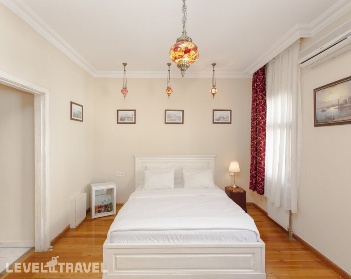 фотографии номера Трехместный номер отеля Bucoleon Palace Hotel в Турция(Фатих) - фото №4