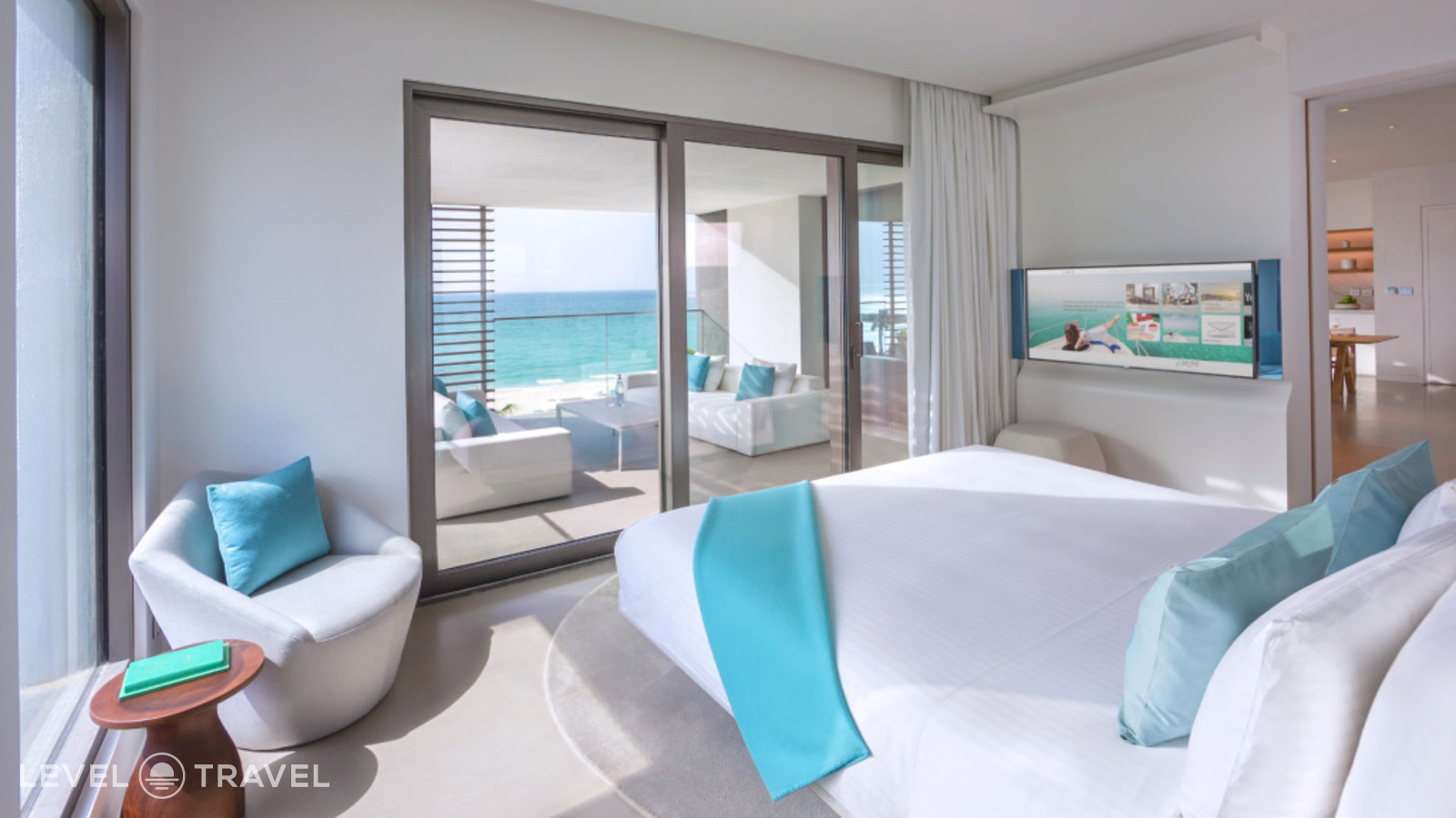 фотографии номера Люкс Luux с видом на море отеля Nikki Beach Resort & Spa в ОАЭ(Дубай Джумейра) - фото №1