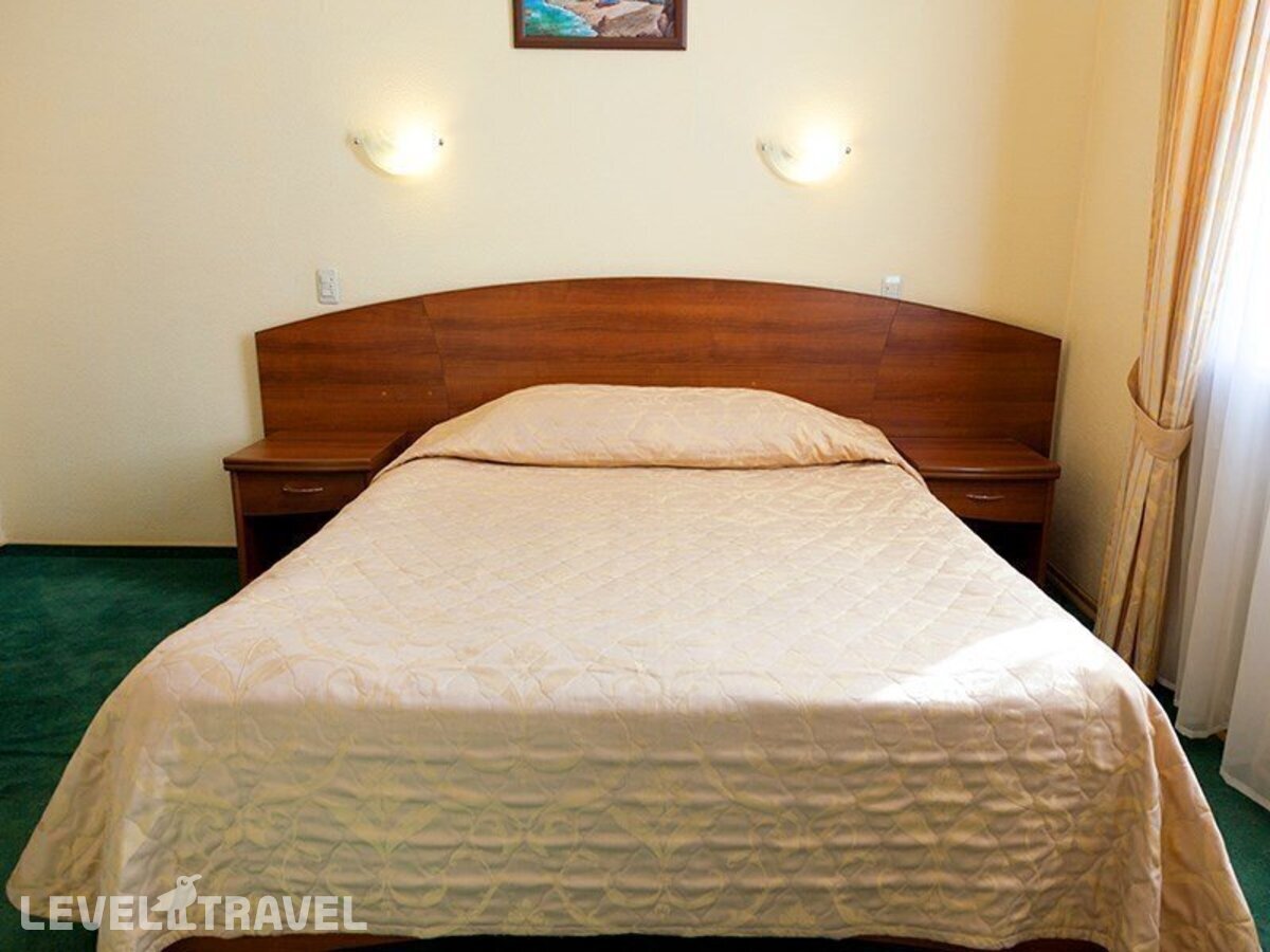 фотографии номера Семейный номер отеля Максима Заря Отель (Maxima Zarya Hotel) в Россия(Северо-восточный административный округ (СВАО)) - фото №7